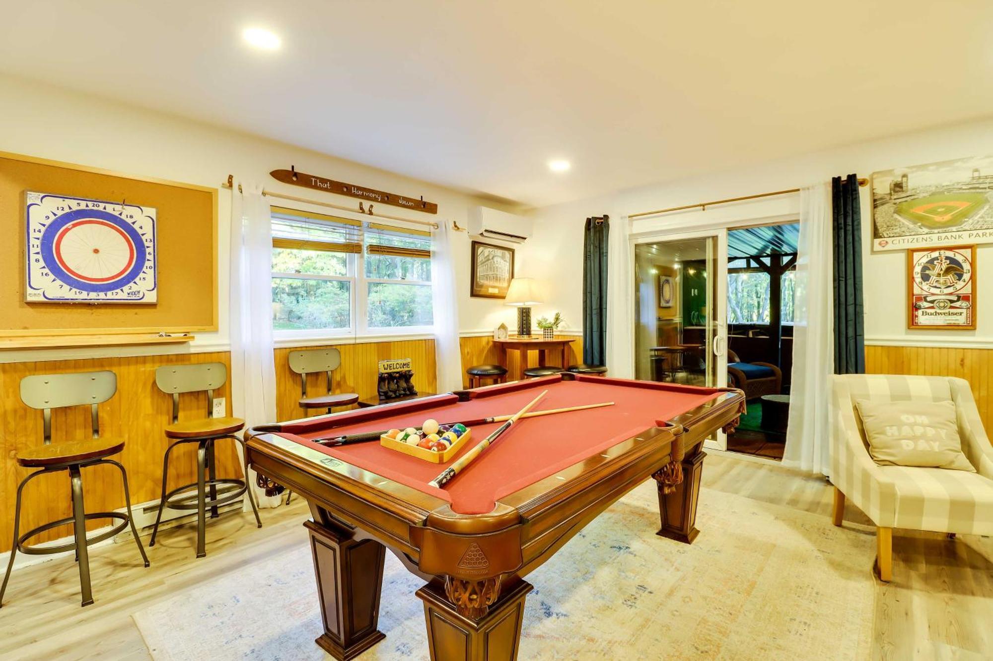 Poconos Ski Retreat With Sauna, Hot Tub, And Game Room Lake Harmony Εξωτερικό φωτογραφία