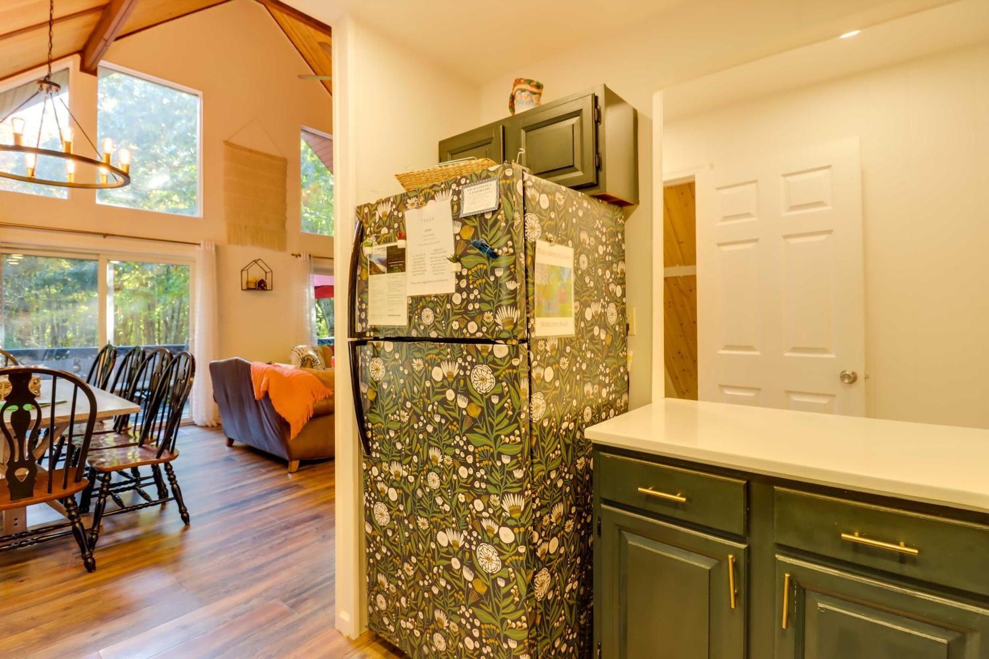 Poconos Ski Retreat With Sauna, Hot Tub, And Game Room Lake Harmony Εξωτερικό φωτογραφία